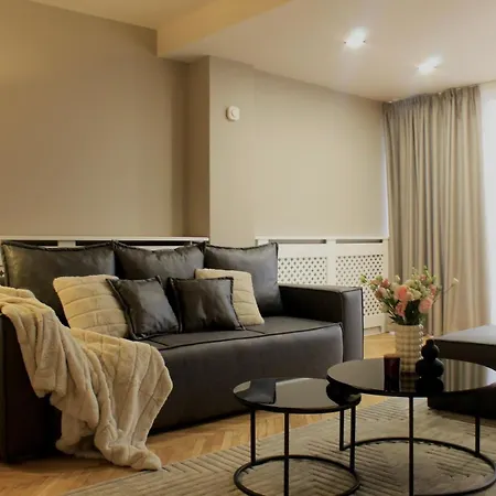 Center #9 Apartment